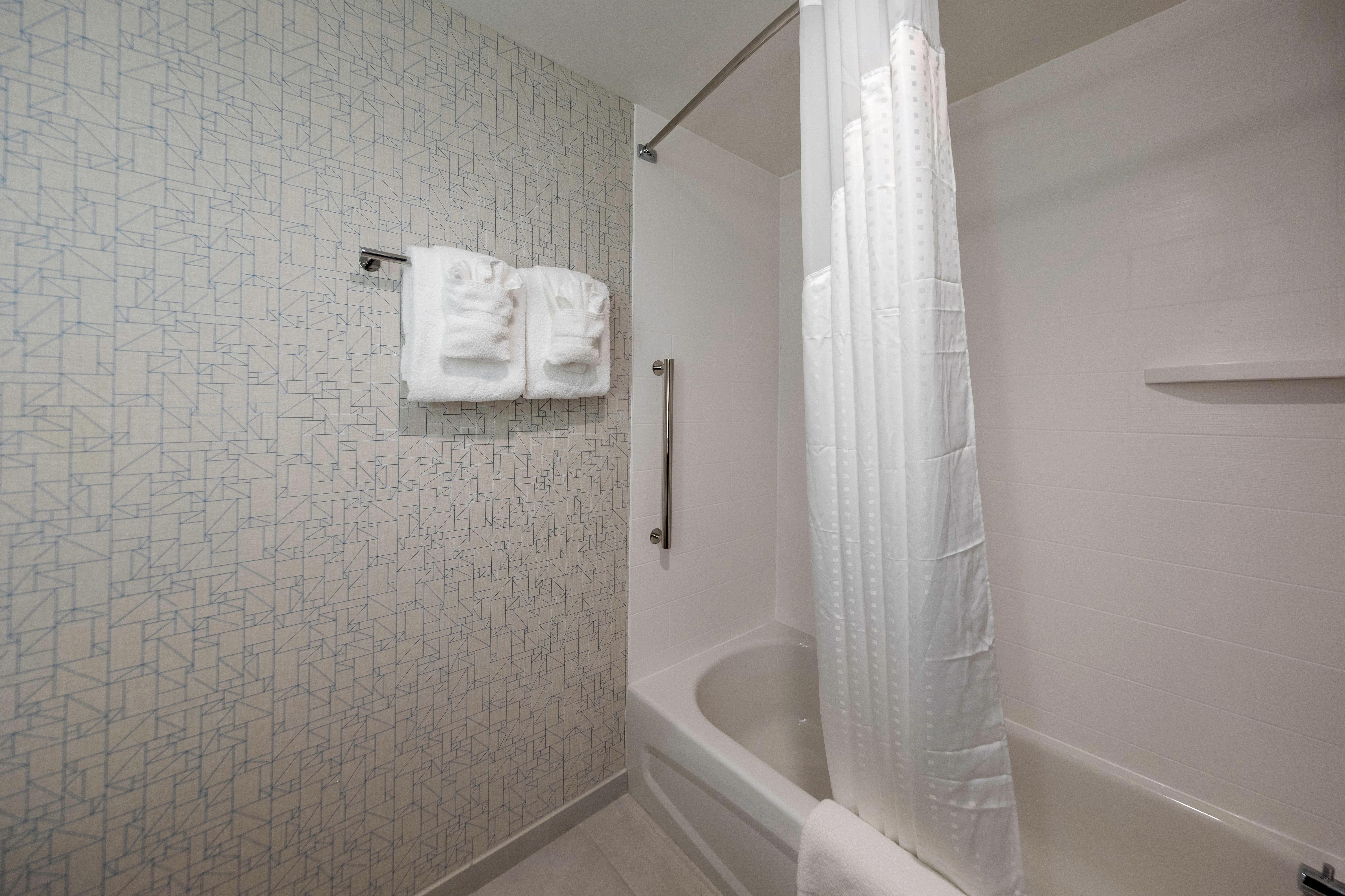 Holiday Inn Express & Suites - Staunton By Ihg Eksteriør billede