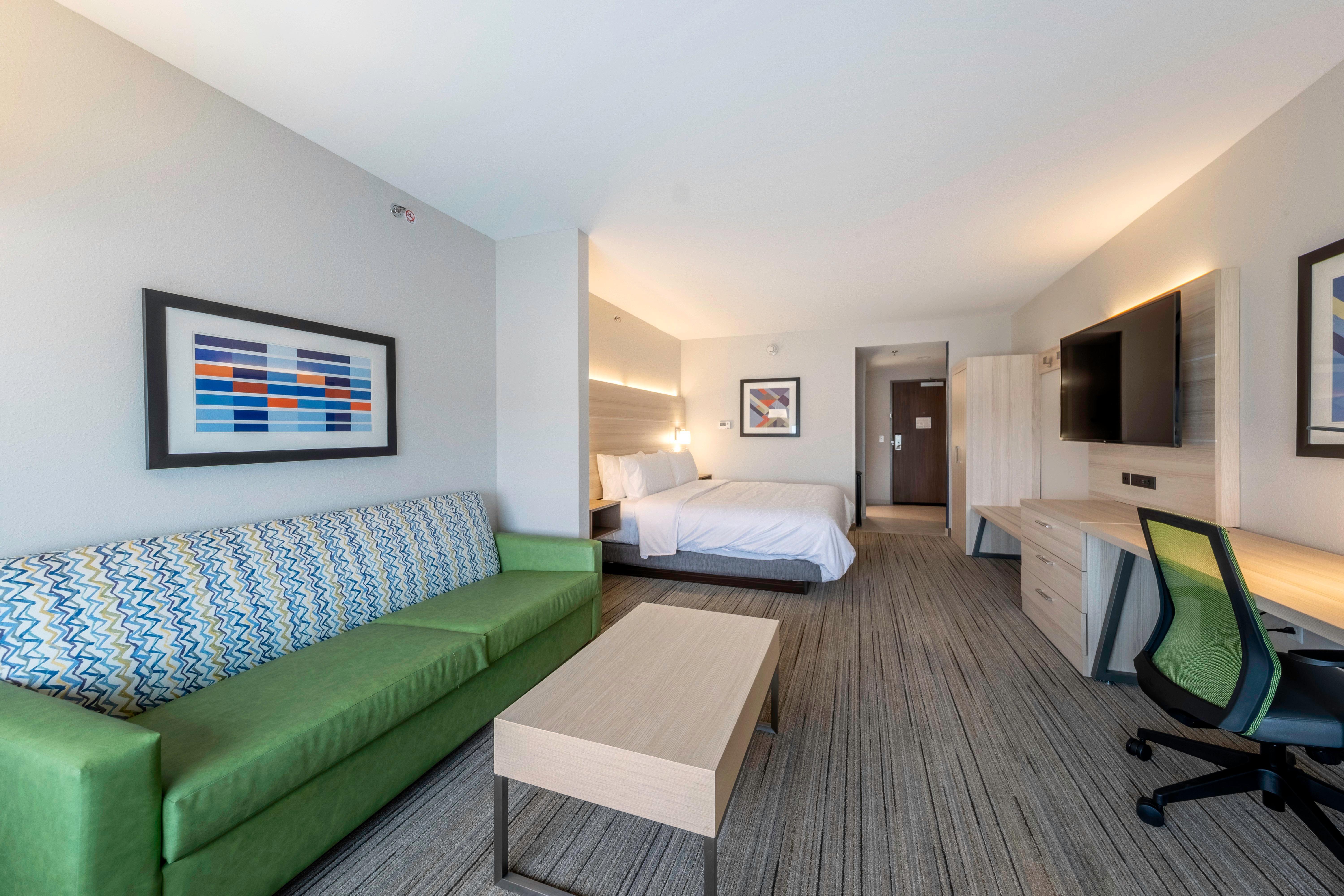 Holiday Inn Express & Suites - Staunton By Ihg Eksteriør billede